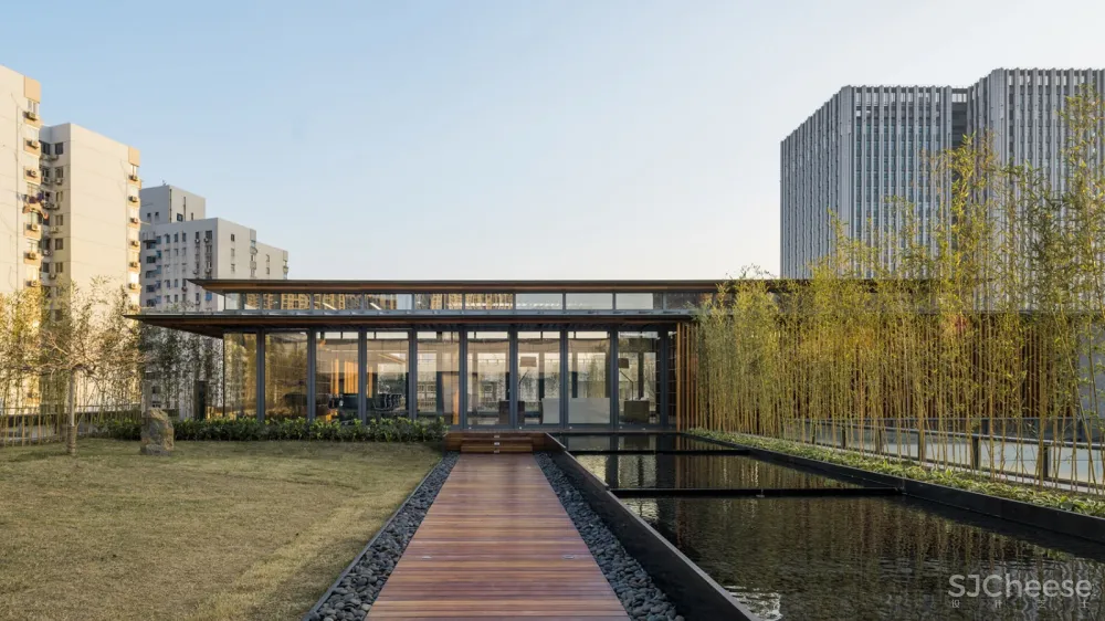 新作 | 致正建筑工作室:上海 屋上三间