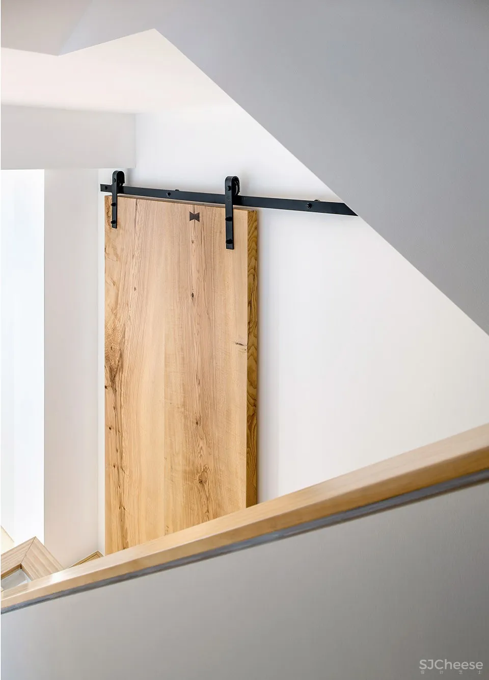 新作 | 大海小燕设计工作室：上海 几何空间 – 二娃乐园