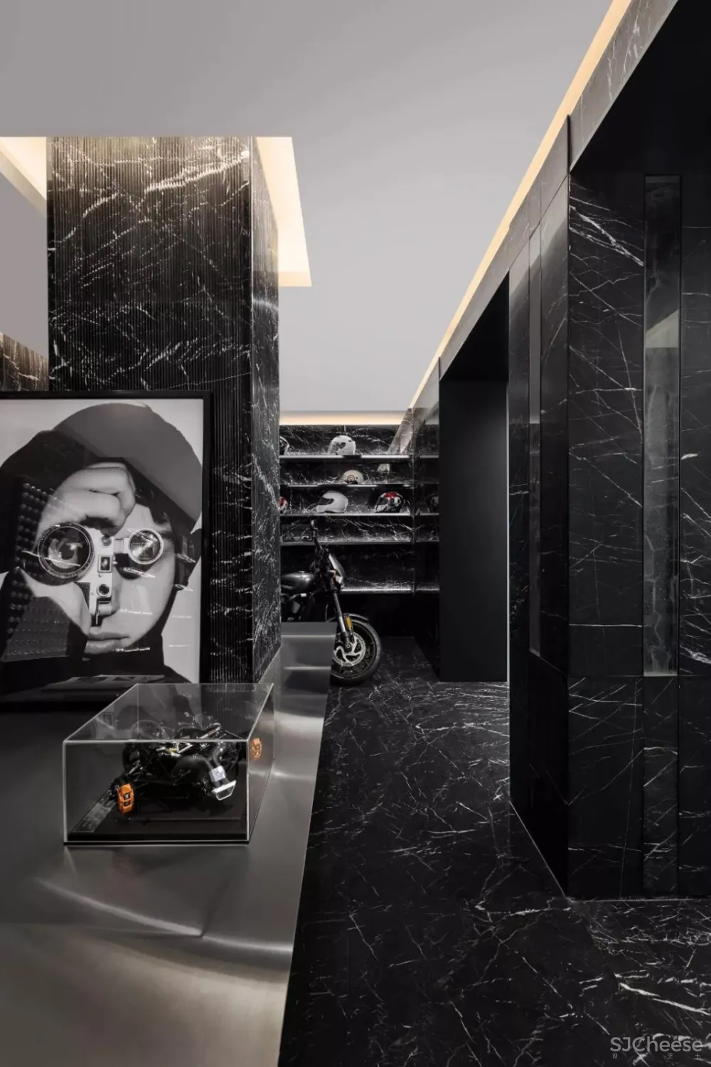 LSD | 寻找向心而生的唯一解