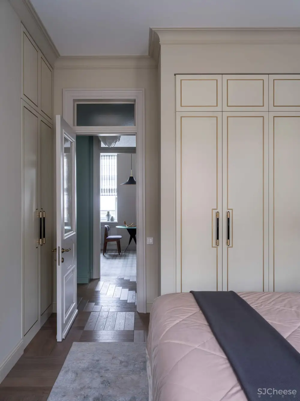 Anna Clark | 俄罗斯一间19世纪浪漫复古公寓