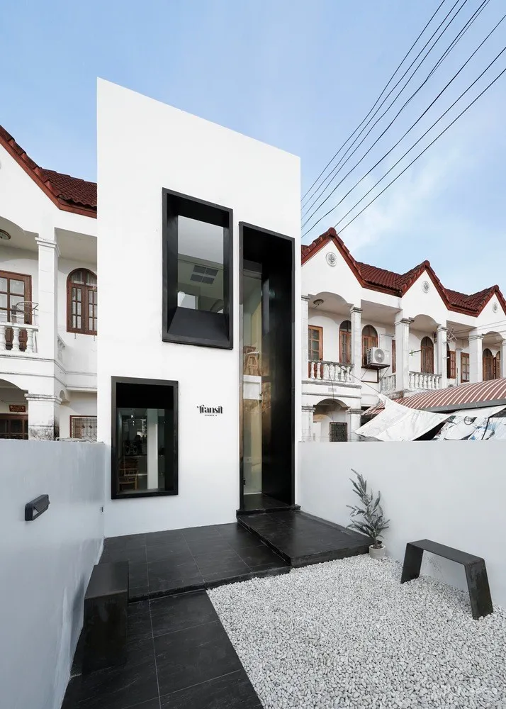 新作 | Pommballstudio：由私宅改造的咖啡店“8号中转站”