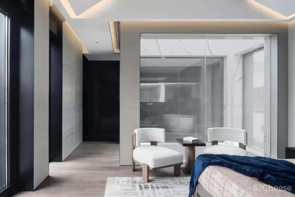 LSD | 寻找向心而生的唯一解