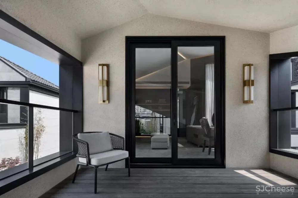 LSD | 寻找向心而生的唯一解