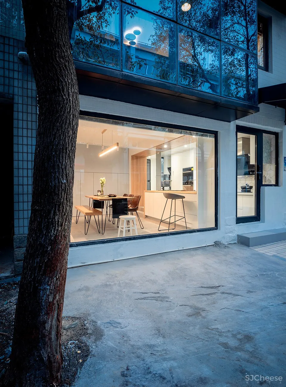 新作 | 大海小燕设计工作室：上海 几何空间 – 二娃乐园