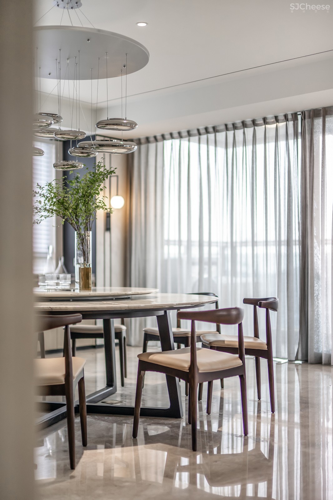 鸿艺源设计丨深圳壹方中心私宅:静雅新中式,风韵自清逸