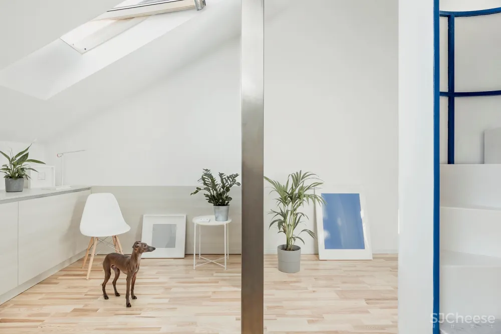 untitled architecture | 米兰住宅顶层改造