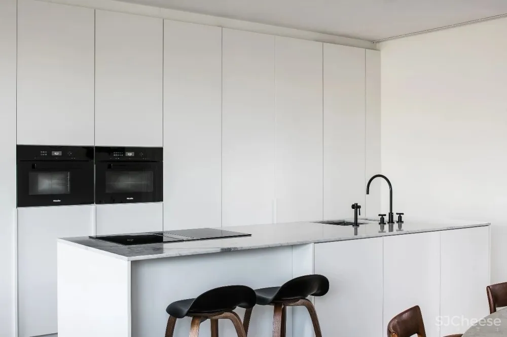 Thais Niville | 比利时极简的创意世界