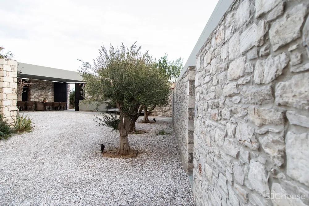 Room Service | 希腊 Attica海湾住宅