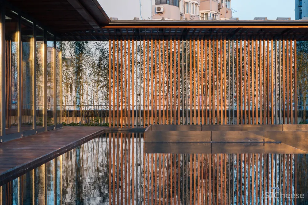 新作 | 致正建筑工作室:上海 屋上三间