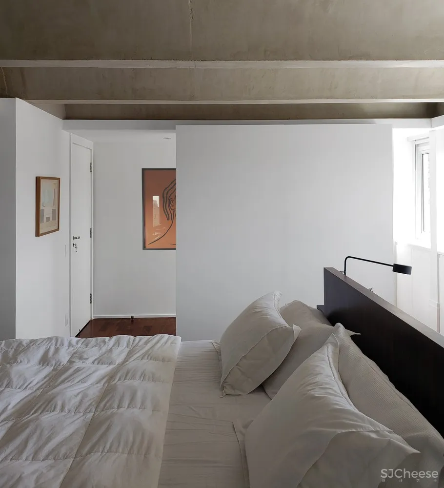 新作 | Studio LIM 混凝土拱下的现代生活：RR公寓室内改造