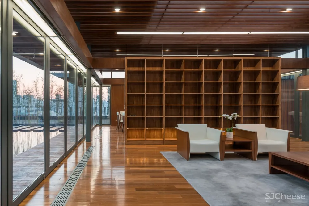 新作 | 致正建筑工作室:上海 屋上三间