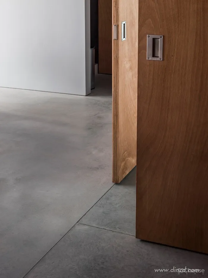 左通右达 | 在腾挪转移中,缓缓降临