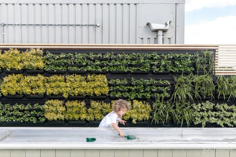 伦敦一家可以托儿的联合办公空间