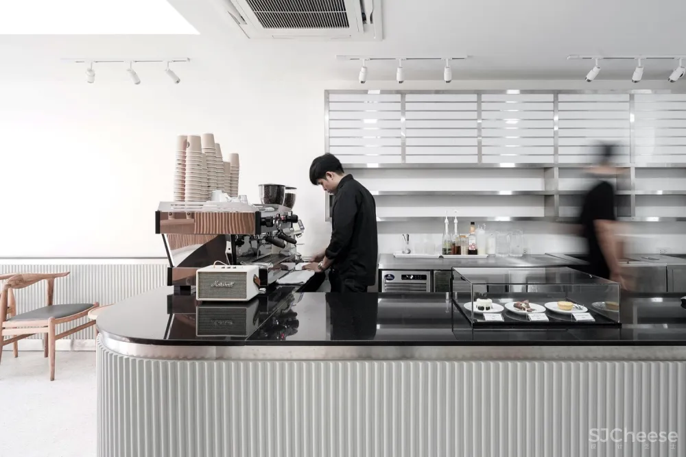 新作 | Pommballstudio：由私宅改造的咖啡店“8号中转站”