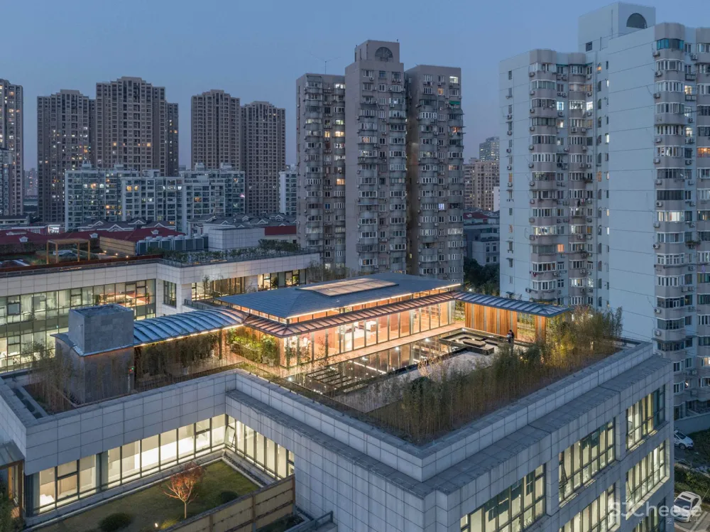 新作 | 致正建筑工作室:上海 屋上三间