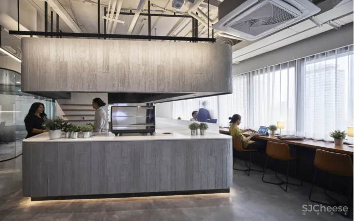 dwp | 泰国Glowfish联合办公室