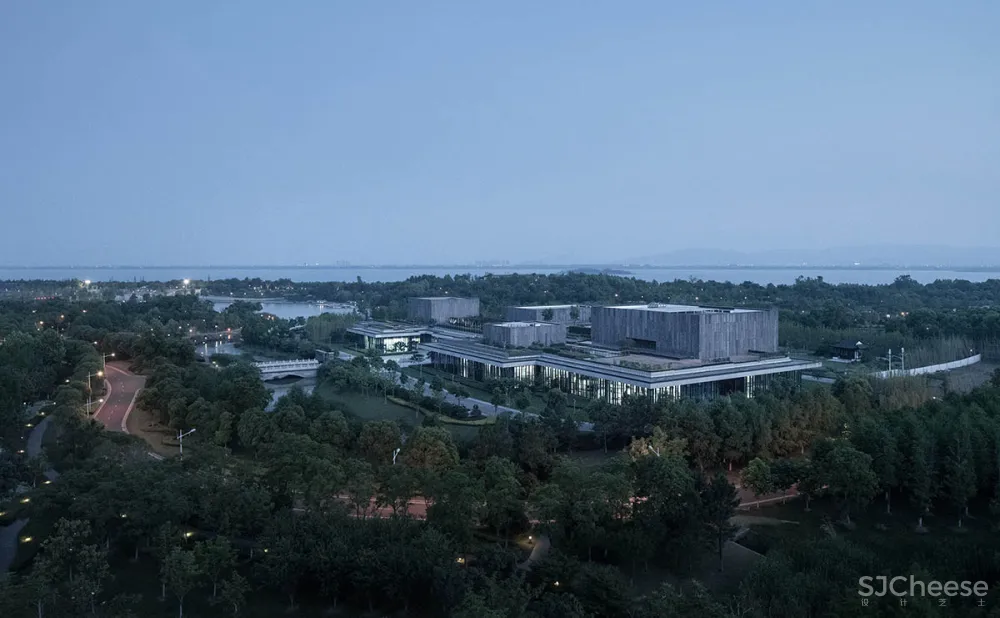 UAD | 唐仲英基金会中国中心