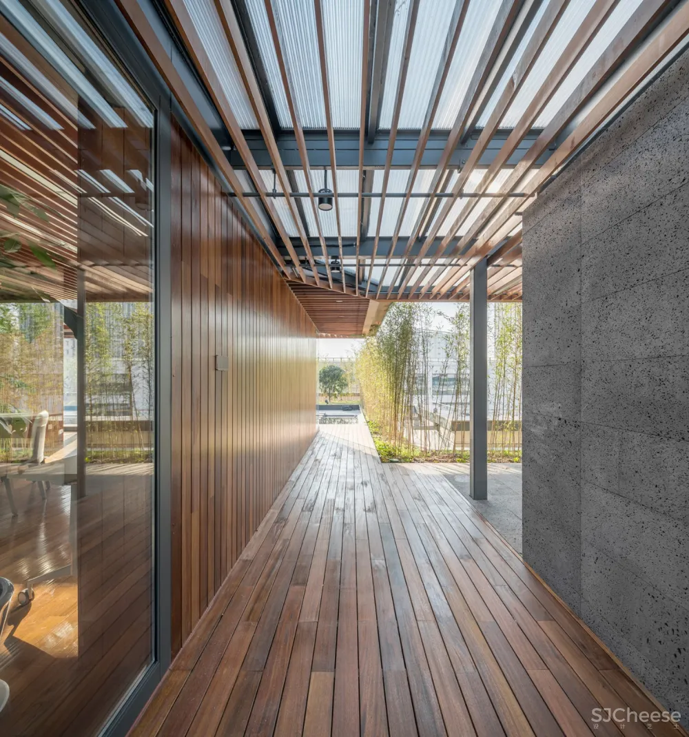 新作 | 致正建筑工作室:上海 屋上三间