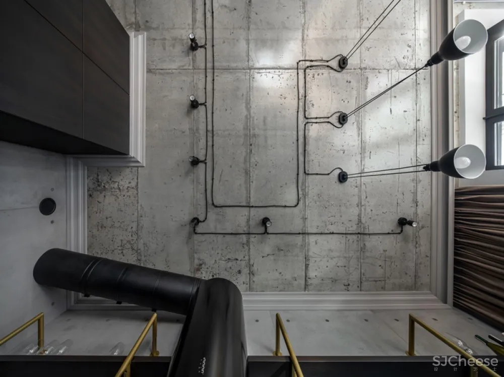 ZOOI | 一对年轻夫妇的42㎡时尚复古小宅