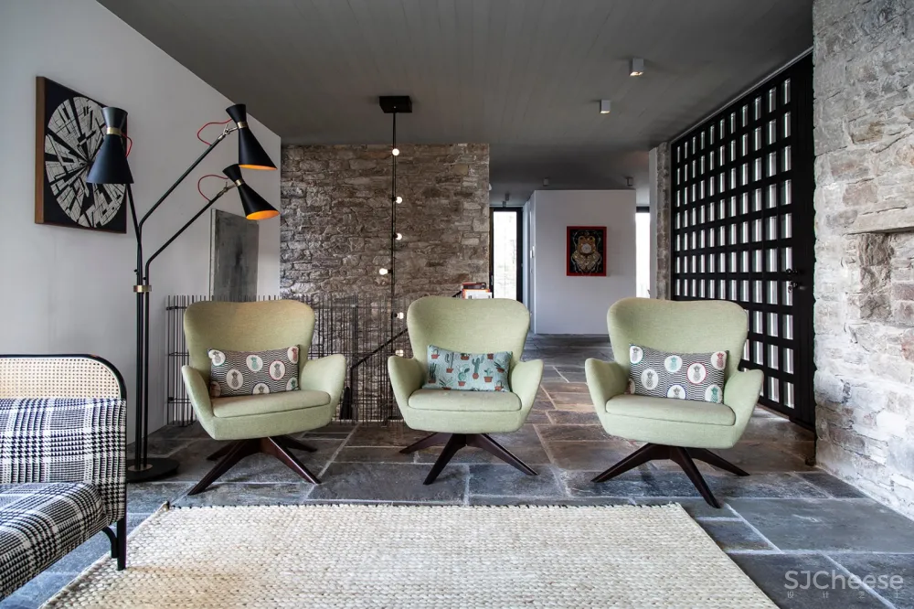 Room Service | 希腊 Attica海湾住宅