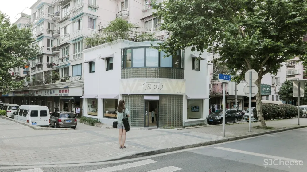 新作 | 辑画设计:微流青旅