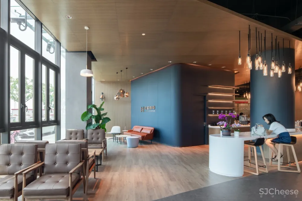 FTA建筑 新作 | 海客咖啡 – 临港园区店 “HIKER COFFEE”