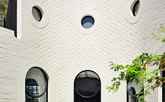 首发 | KENNEDY NOLAN：墨尔本 CAROLINE HOUSE