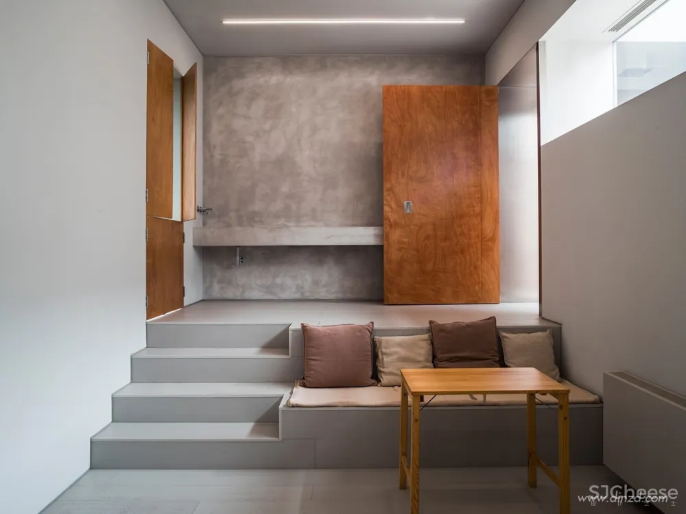 左通右达 | 在腾挪转移中,缓缓降临