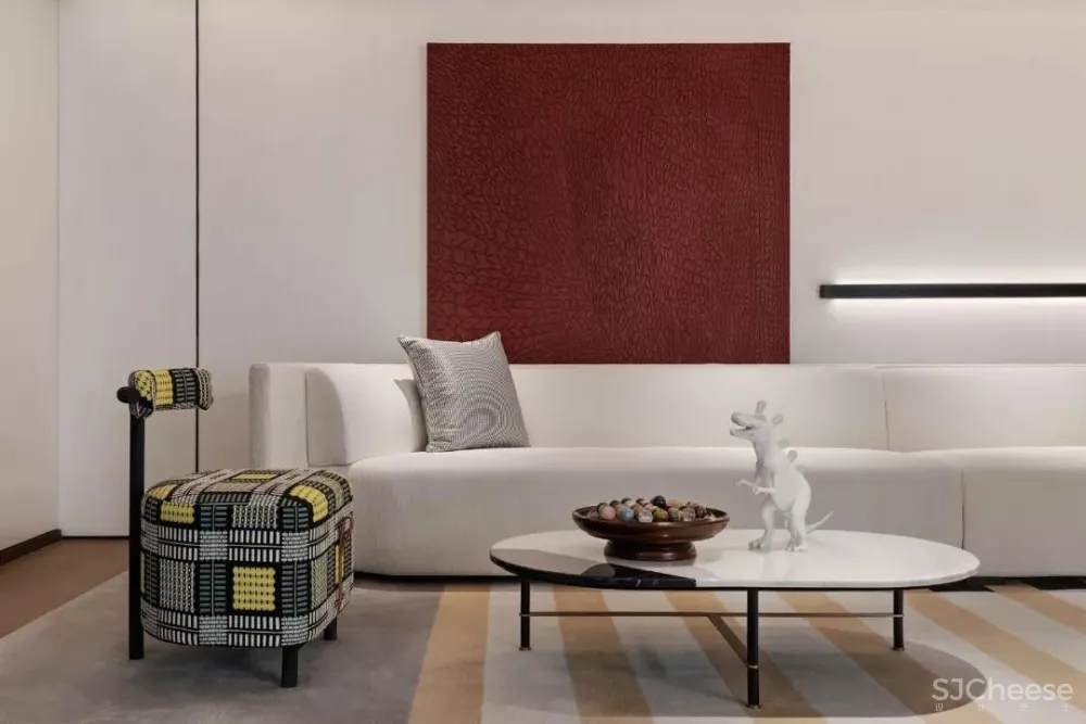 LSD | 寻找向心而生的唯一解