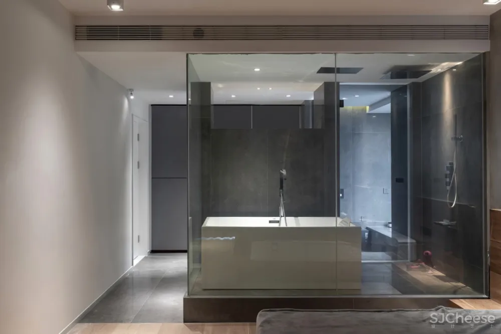 Silent depth |《璞.真》居然之间，极简黑白