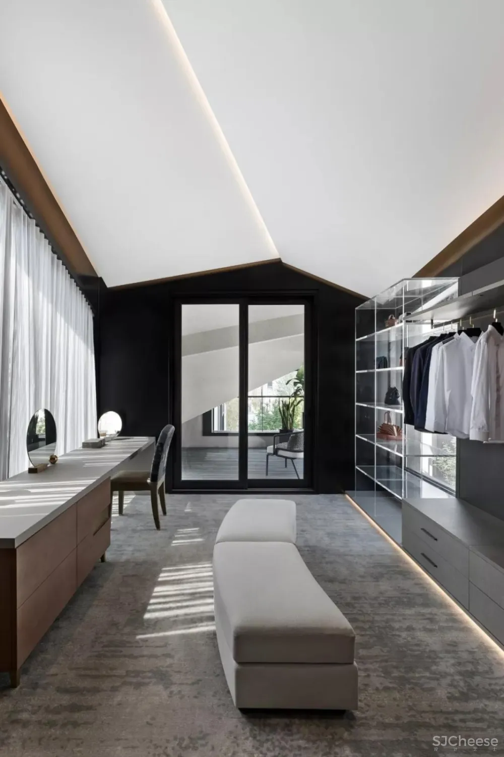 LSD | 寻找向心而生的唯一解