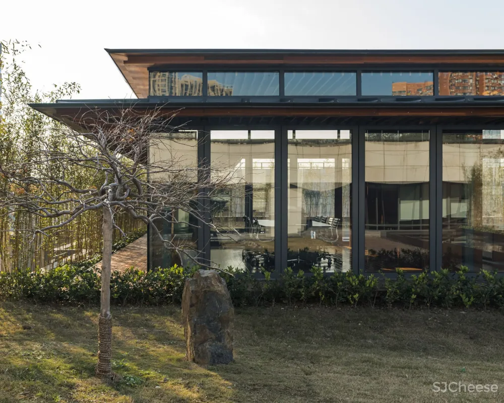 新作 | 致正建筑工作室:上海 屋上三间