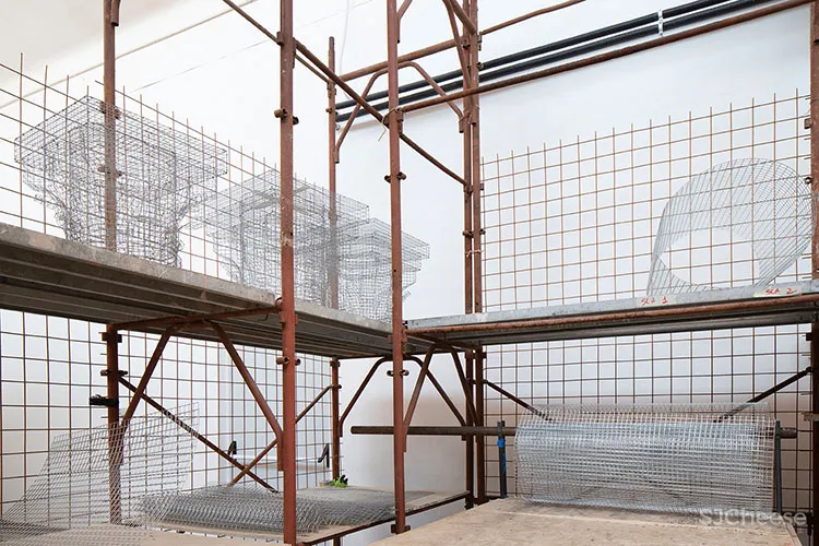 意大利艺术家Edoardo Tresoldi的工作室