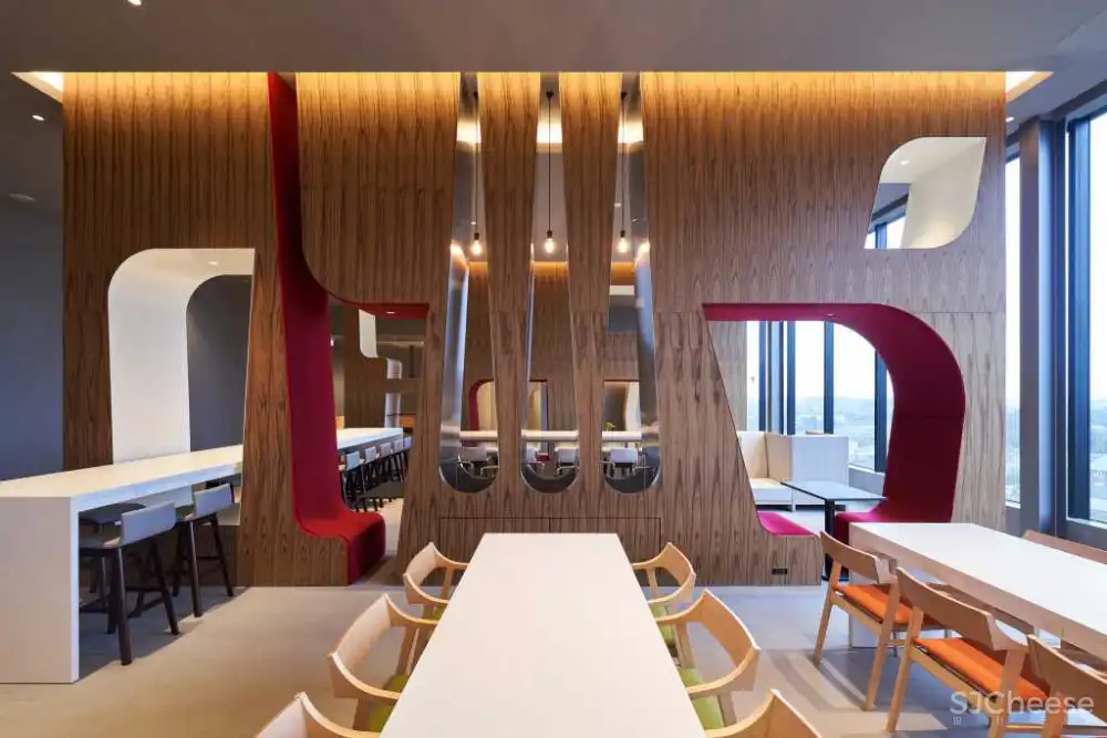 日本崎玉县ESR久喜DC托儿所综合体设计