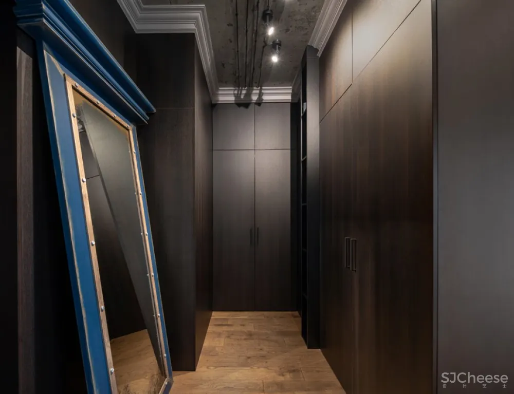 ZOOI | 一对年轻夫妇的42㎡时尚复古小宅