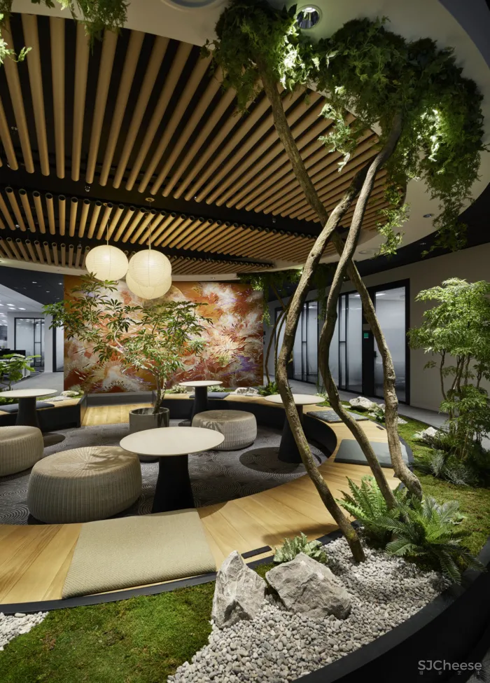 东京一间现代日式风格“绿洲”办公室