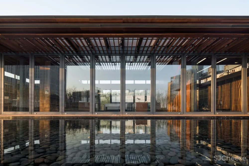 新作 | 致正建筑工作室:上海 屋上三间