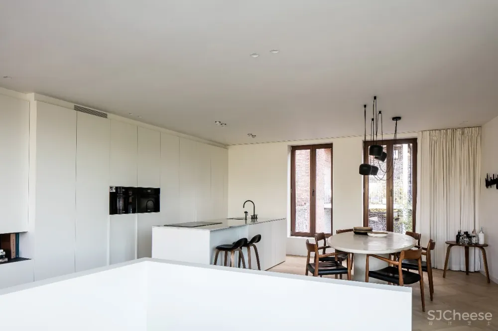 Thais Niville | 比利时极简的创意世界