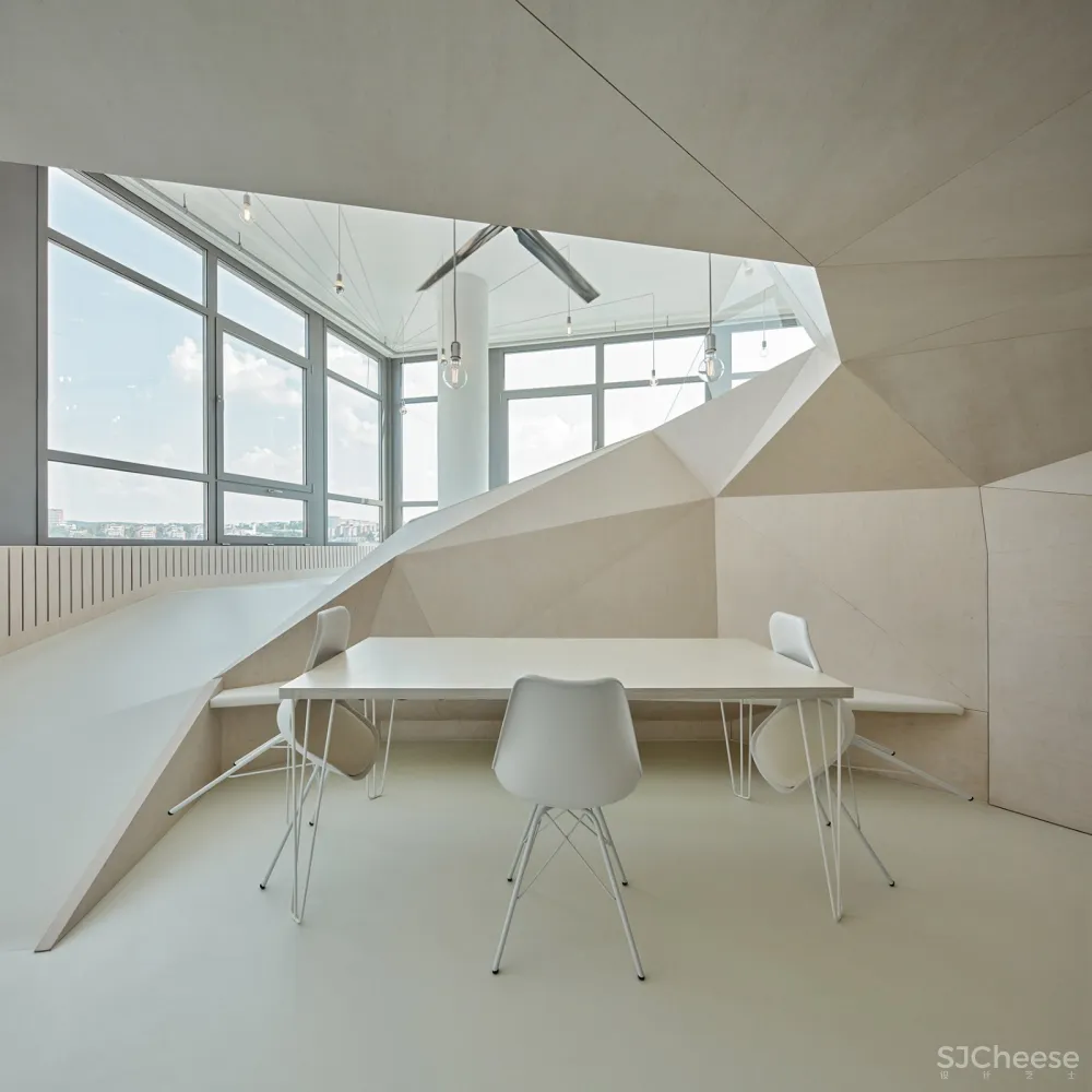 新作 | petrjanda/brainwork:捷克 兹林32号阁楼式公寓