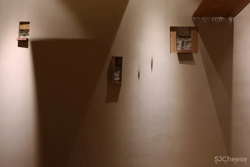 屋漏痕 Marks of Vernacular Achitecture