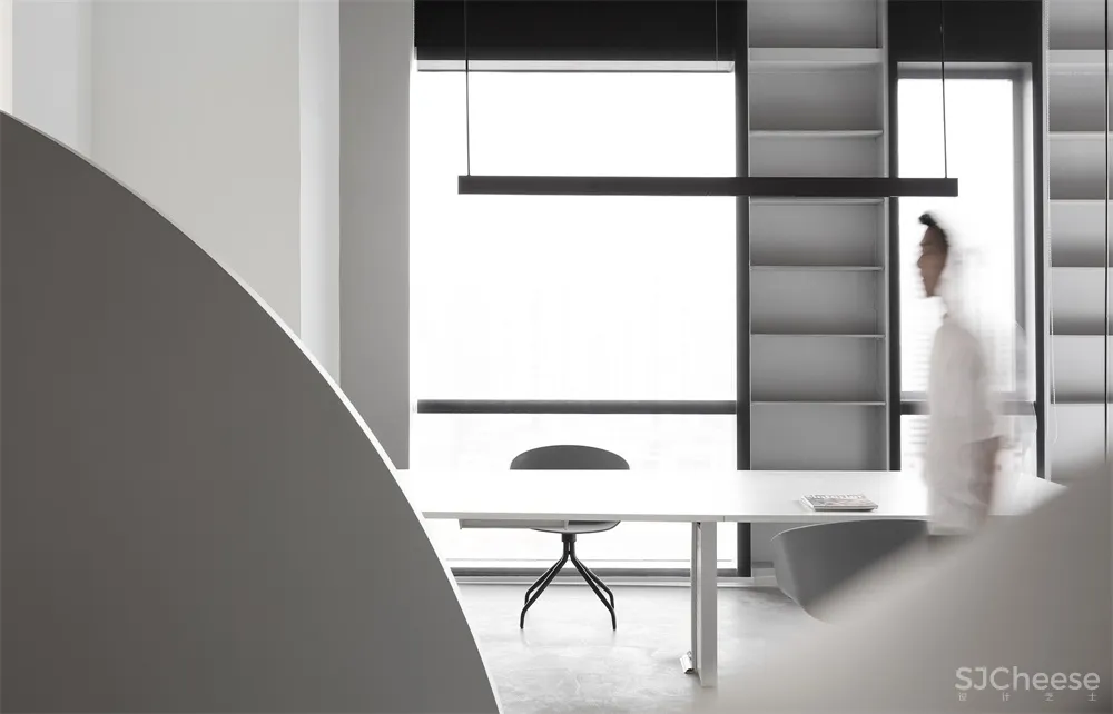 艾克建筑 | 广东汕头X游戏-形色界办公室