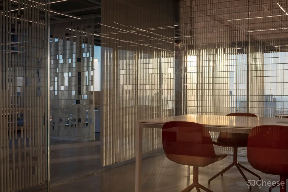 新作 | 特拉维夫 PerimeterX办公室:独具设计感几何工业办公空间