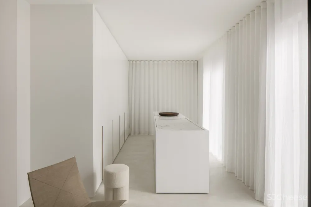 Thais Niville | 比利时极简的创意世界