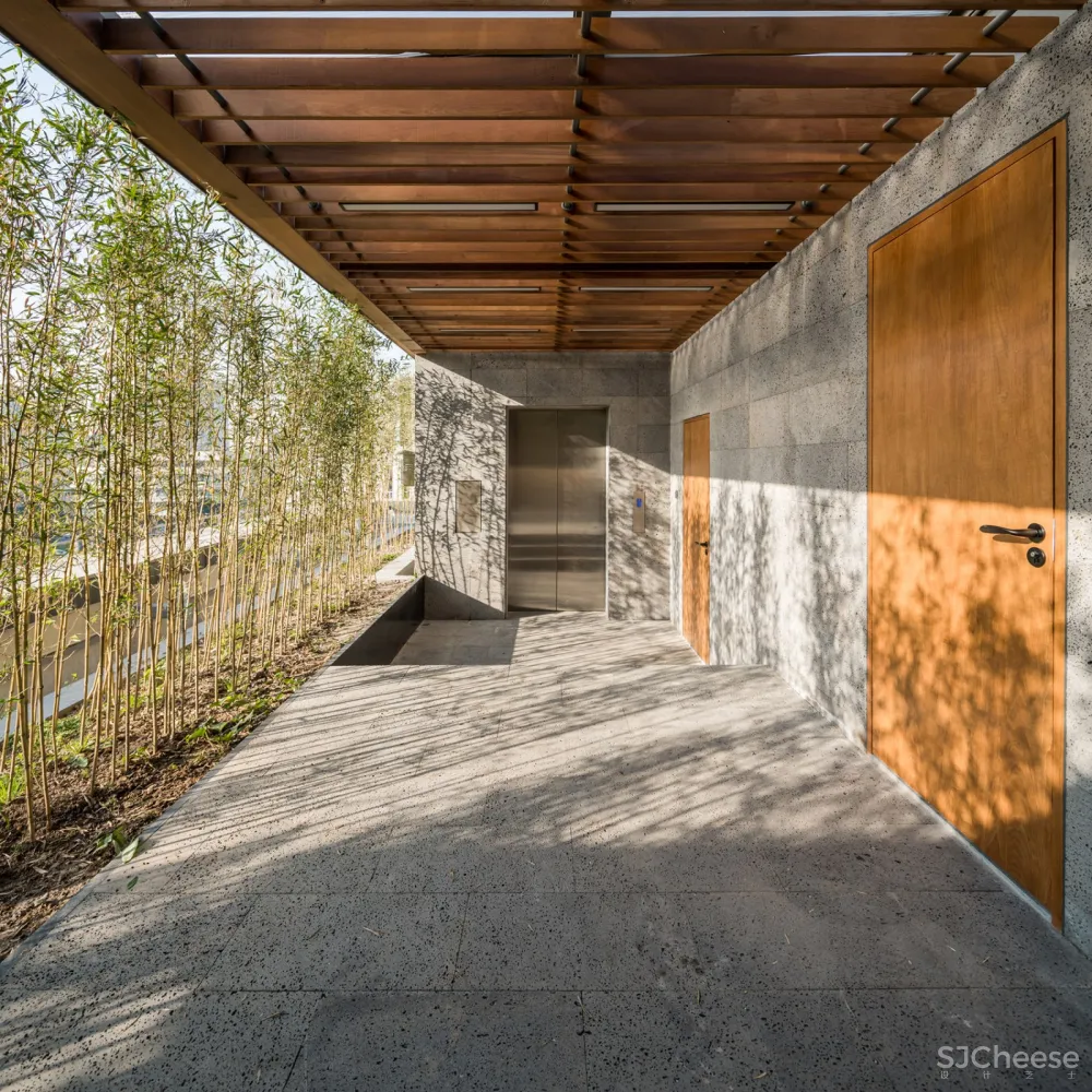 新作 | 致正建筑工作室:上海 屋上三间