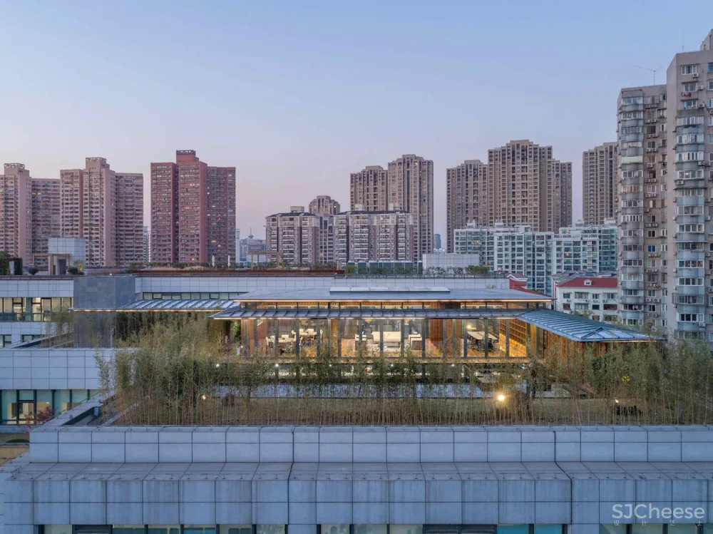 新作 | 致正建筑工作室:上海 屋上三间