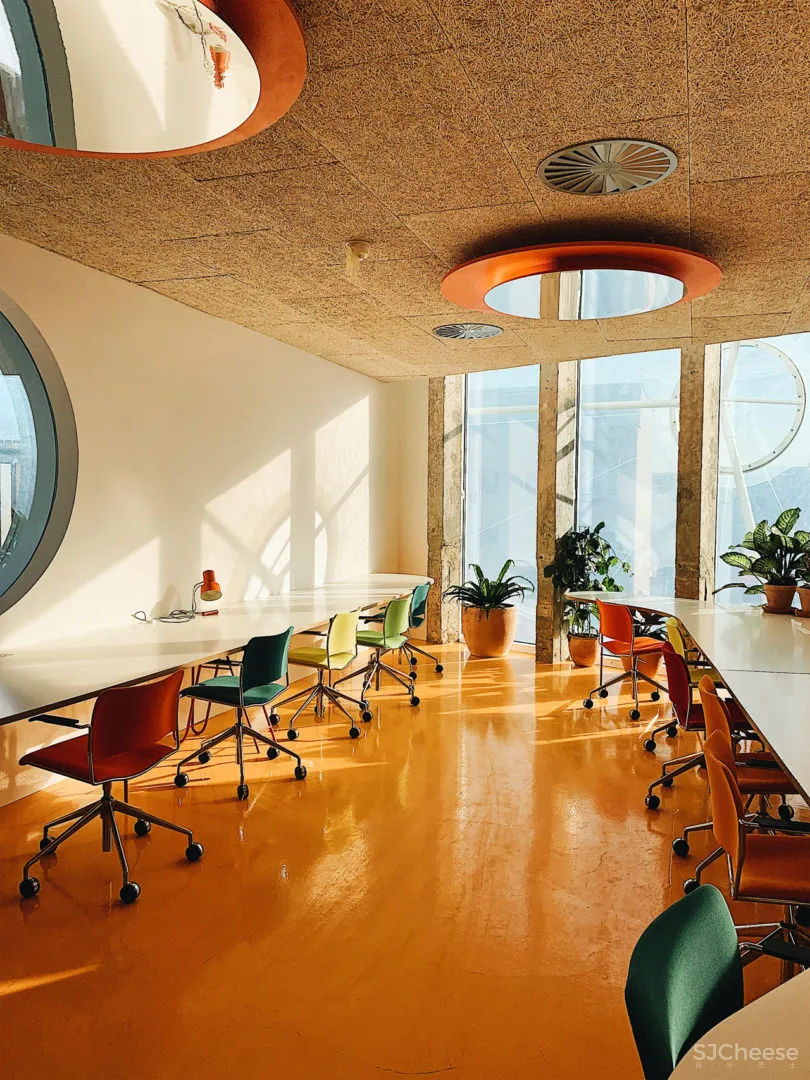 伦敦一家可以托儿的联合办公空间