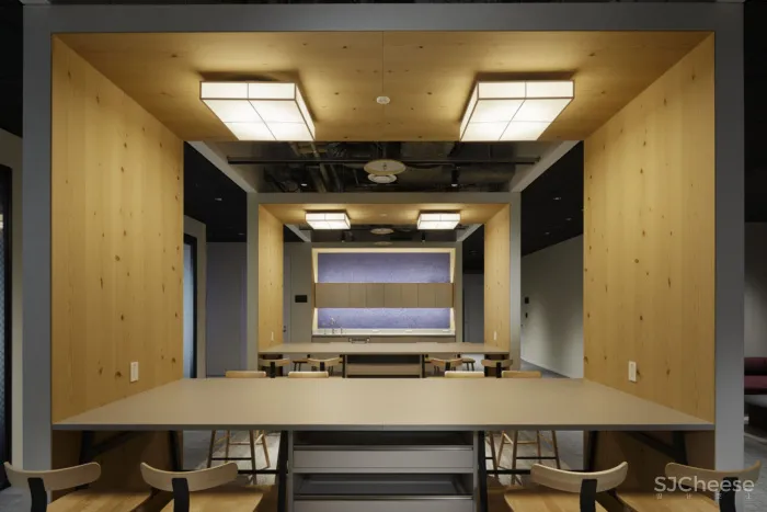 东京一间现代日式风格“绿洲”办公室