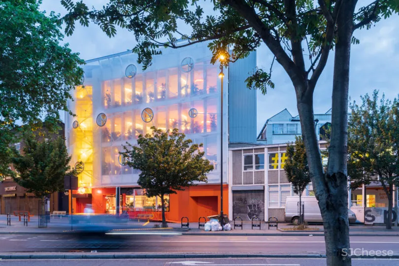 伦敦一家可以托儿的联合办公空间