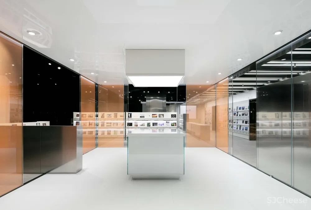 LABOTORY | 首尔乐天百货291摄影零售店