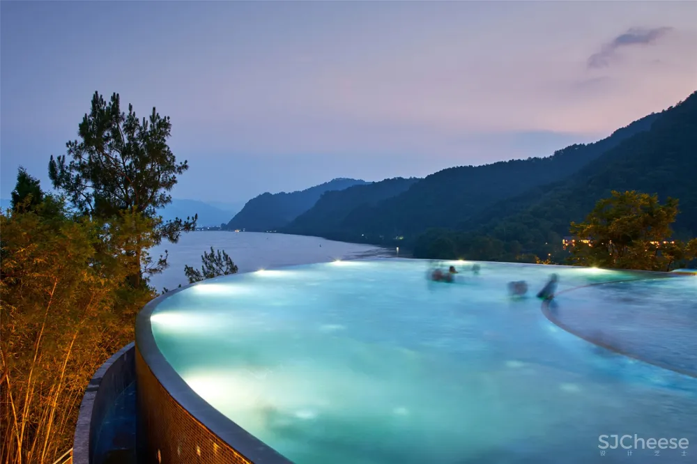 新作 | 中国美术学院风景建筑设计研究总院:杭州 星舟 – 富春江畔的空中泳池